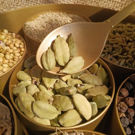 Green Cardamom - Pure & Aromatic | The Staple Kaka