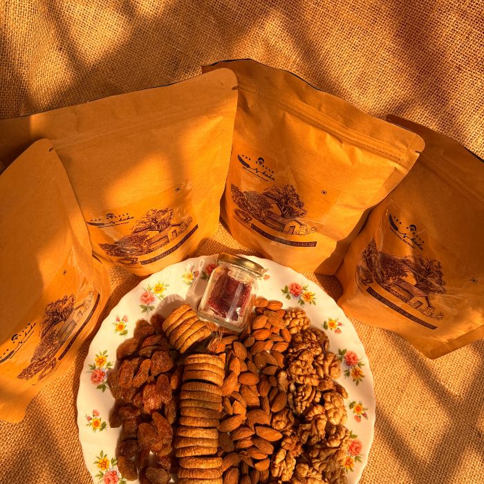 the staple kaka winter medley dried fruits combo