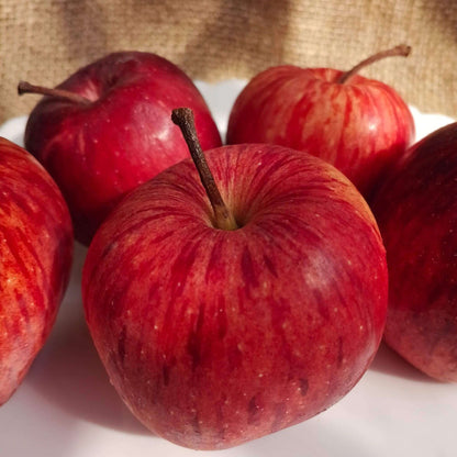 the staple kaka kinnaur baby apples