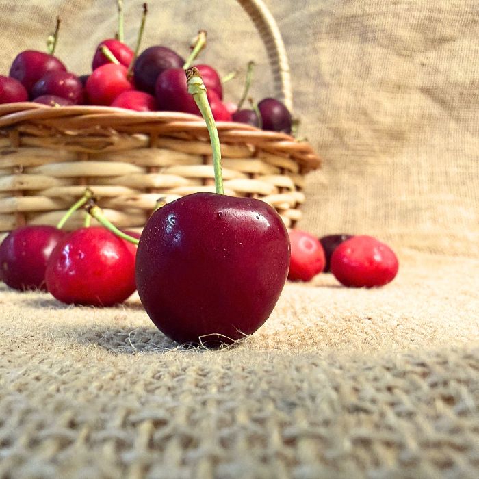Cherries - Himachal - The Staple Kaka 🍒