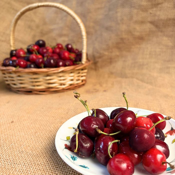 Cherries - Himachal - The Staple Kaka 🍒