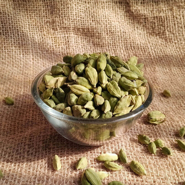 Green Cardamom - Pure & Aromatic | The Staple Kaka