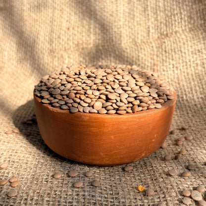 the staple kaka masoor whole